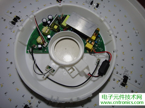 高端大氣上檔次！智能遙控調(diào)光LED吸頂燈拆解