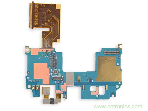 牛人強(qiáng)拆！新HTC One(M8)真機(jī)精密做工難修理