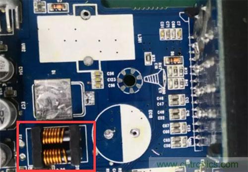 如何通過PCB布局設計來解決EMC問題？